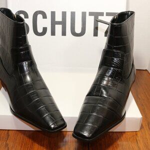 Schutz Helena Ankle Boots. New in Box.
